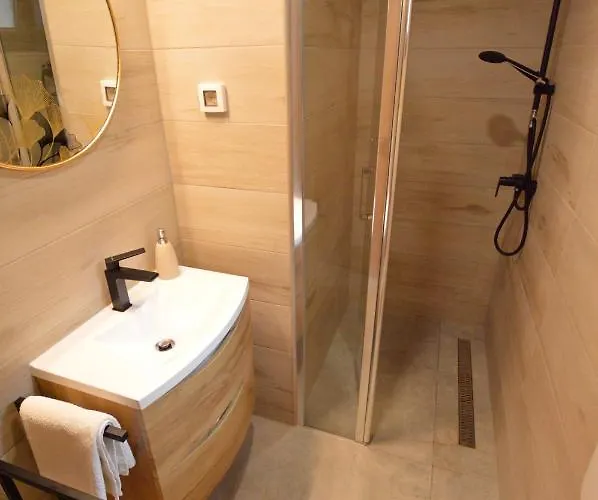 Ginko House * אופטיה